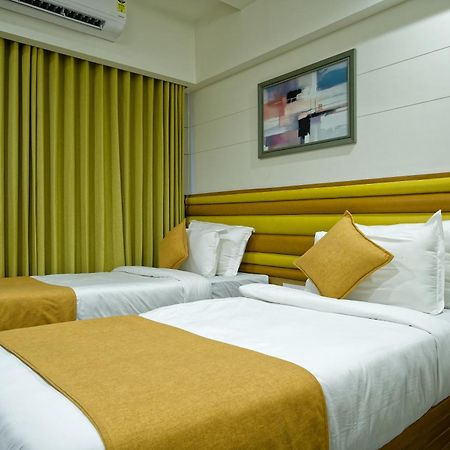 Hotel Lake Point Ahmedabad Luaran gambar