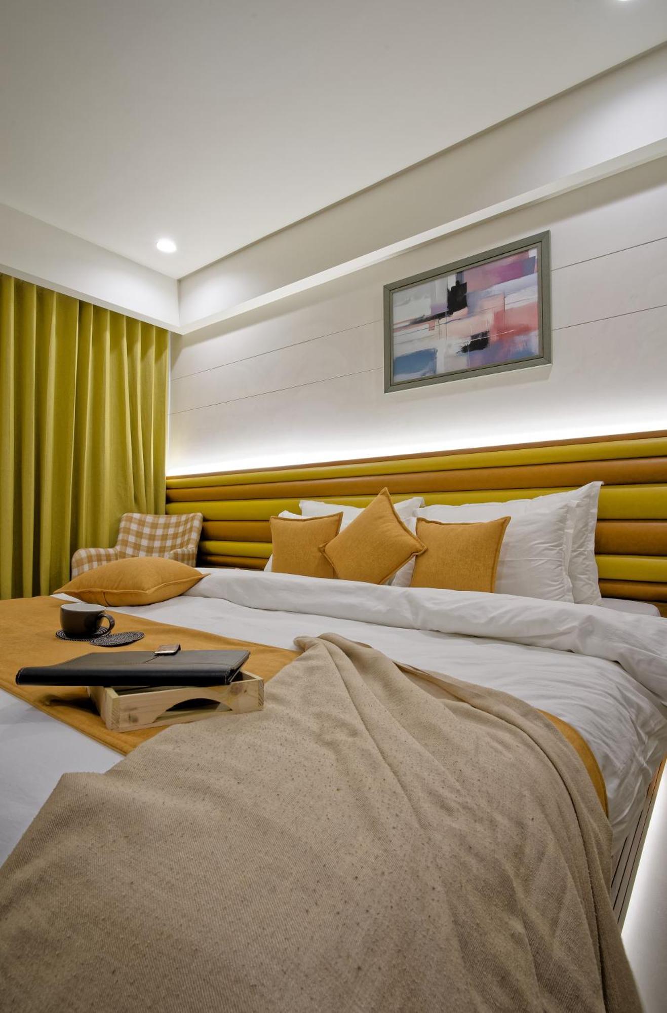 Hotel Lake Point Ahmedabad Luaran gambar
